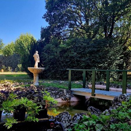 Le Manoir De La Belle Endormie Bed & Breakfast Valreas Exterior photo
