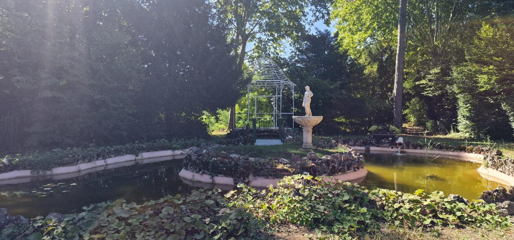 Le Manoir De La Belle Endormie Bed & Breakfast Valreas Exterior photo